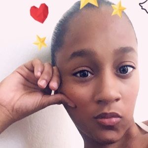 Meet your Posher, Luz